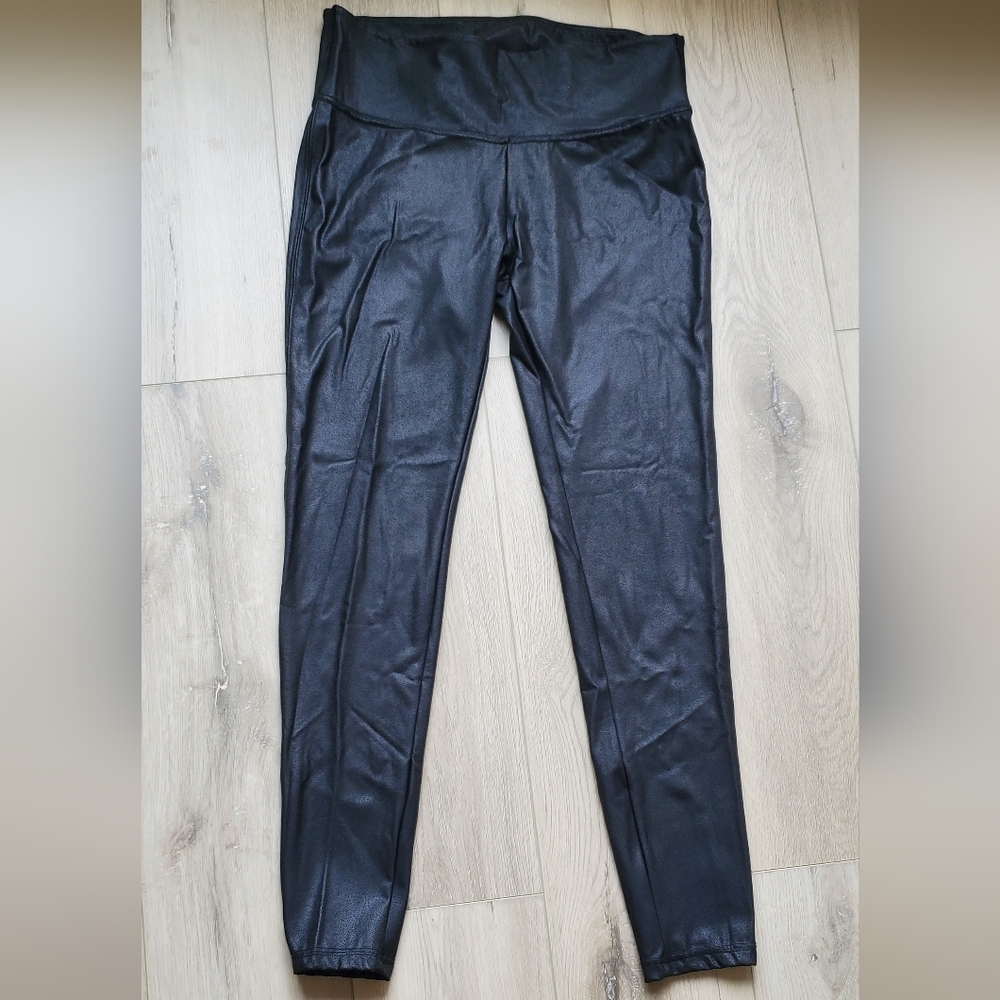 Time and Tru Shiny Pleather Black Leggings